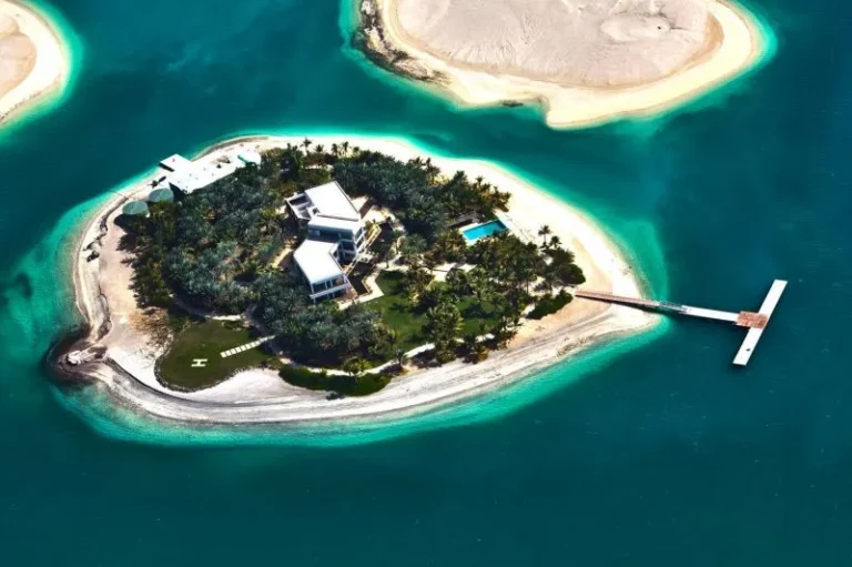 Dubai Islands Nightlife Destination – Experience Guide